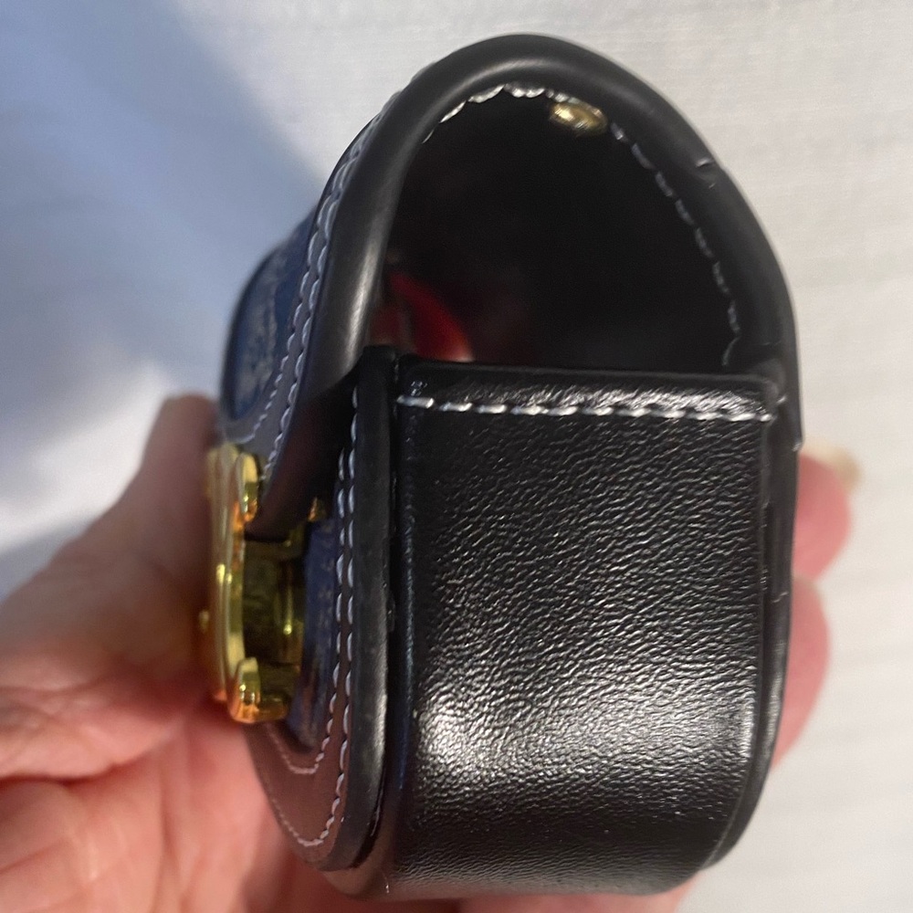 Luxury Mini Crossbody Bag Keychain, Bag Charm or AirPod Holder - Picture 5 of 9